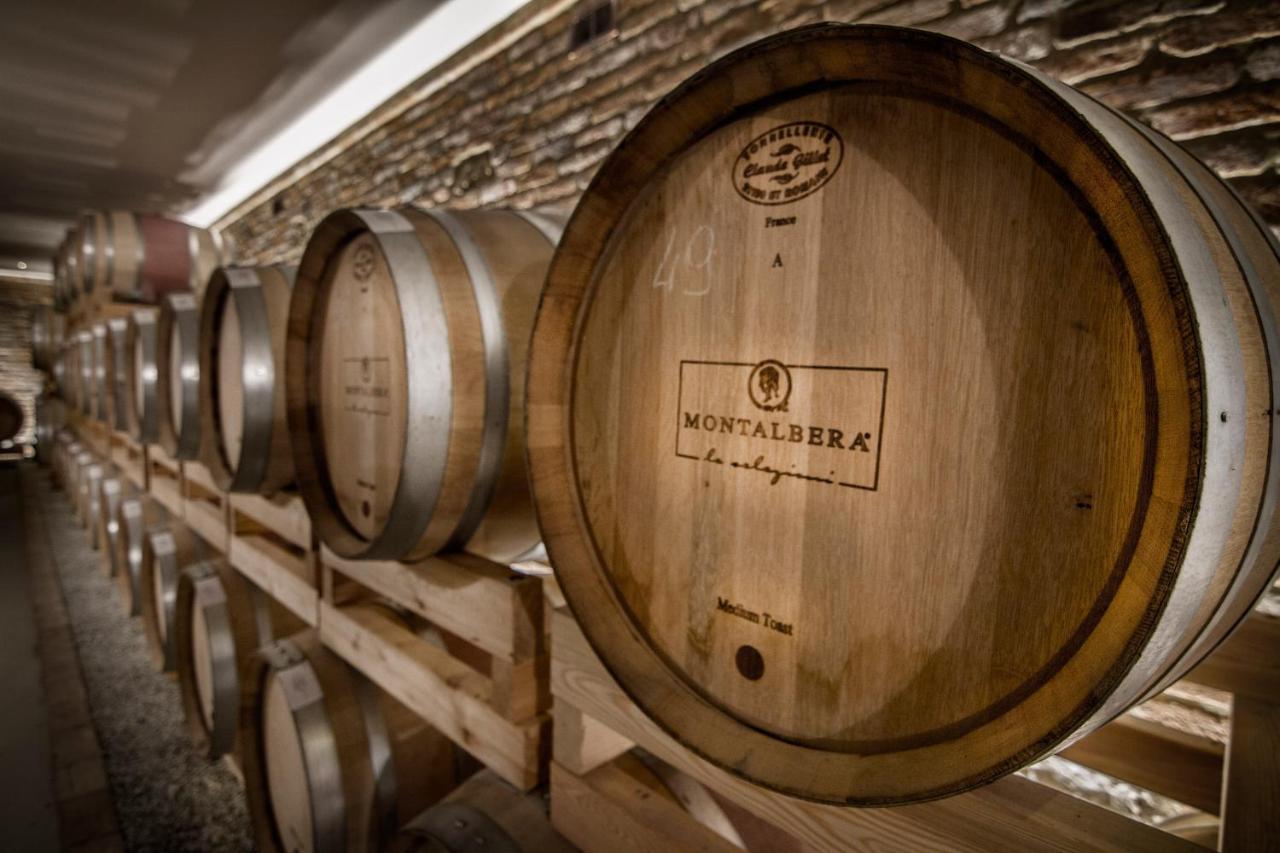 Montalbera Wine Suites Montemagno  Kültér fotó